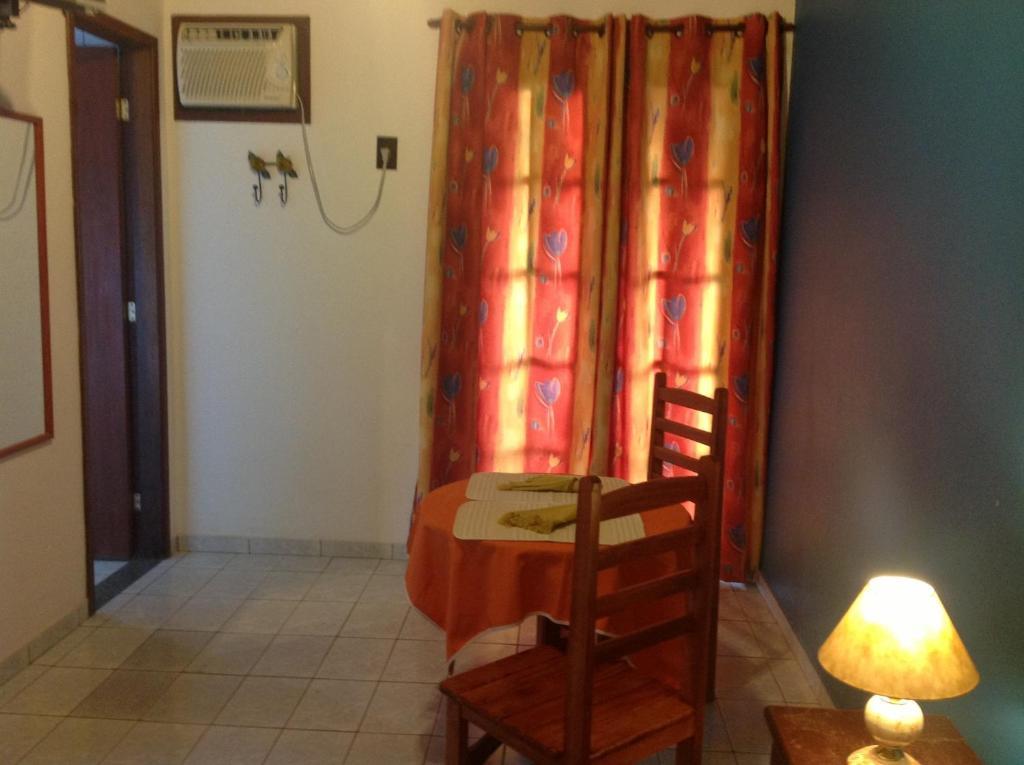 Pousada Telhado Azul Vila do Abraao Room photo