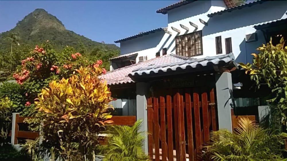 Pousada Telhado Azul Vila do Abraao Exterior photo